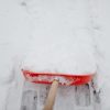 Pourquoi externaliser son déneigement commercial est plus efficace?