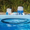 Les 5 produits indispensables que tout propriétaire de piscine doit avoir