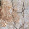 Comment réparer une fissure dans un sol en béton ?