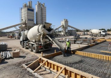 Commander du béton armé en centrale : toupie ou mixo