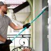 Ancrage façade et vent fort : renforcer les attaches