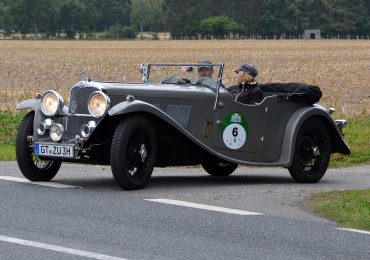 Changer un compresseur de clim auto : faut-il rincer tout le circuit ?