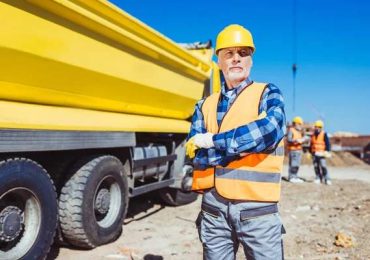 Comment choisir le bon type de carrosserie pour votre camion de chantier ?