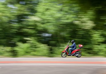 Acheter un cyclomoteur neuf ou d&rsquo;occasion : le comparatif pour faire le bon choix