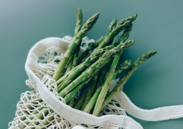 Asperges vertes ou blanches : les stars des produits de printemps